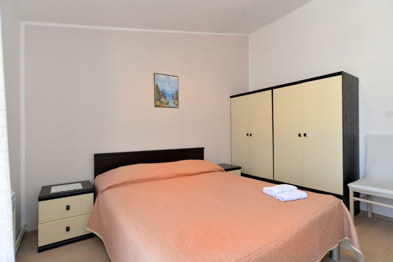 Apartment Gracijela 827 Medulin Exteriör bild