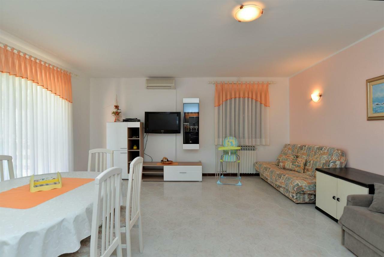 Apartment Gracijela 827 Medulin Exteriör bild
