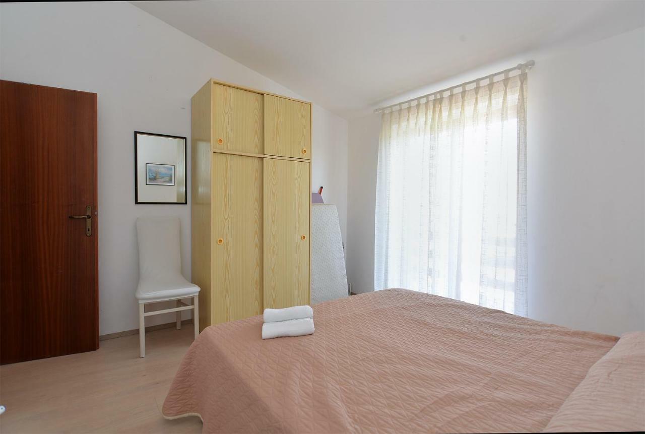 Apartment Gracijela 827 Medulin Exteriör bild
