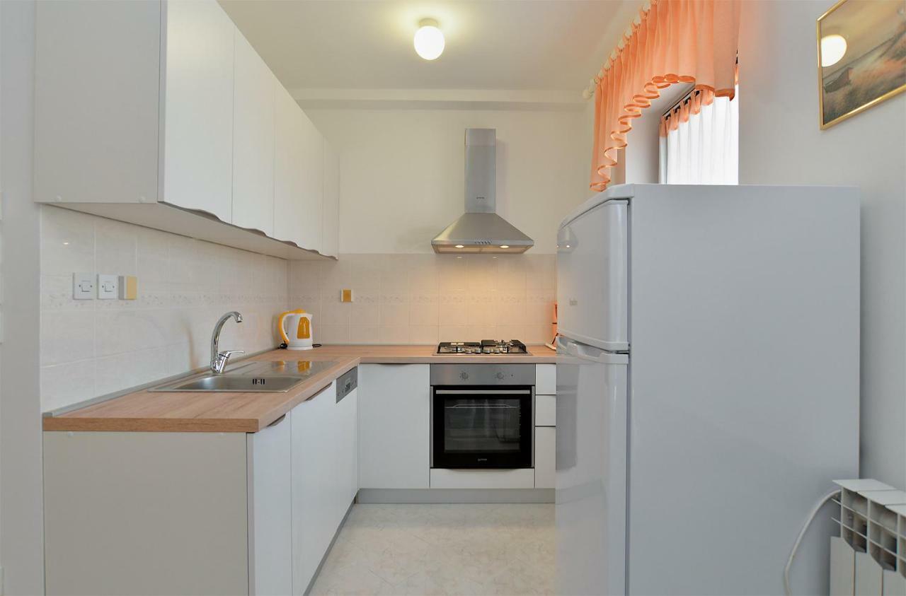 Apartment Gracijela 827 Medulin Exteriör bild